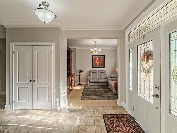 5th image of 315 Brant County Rd #18