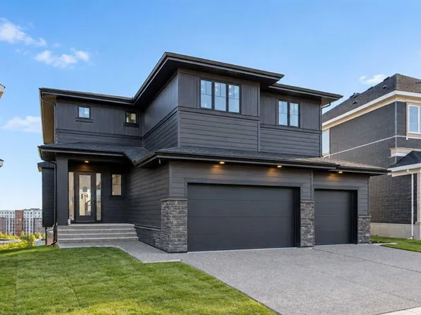 183 NE Aspen Summit Hts SW, Calgary, AB T3H 0E8