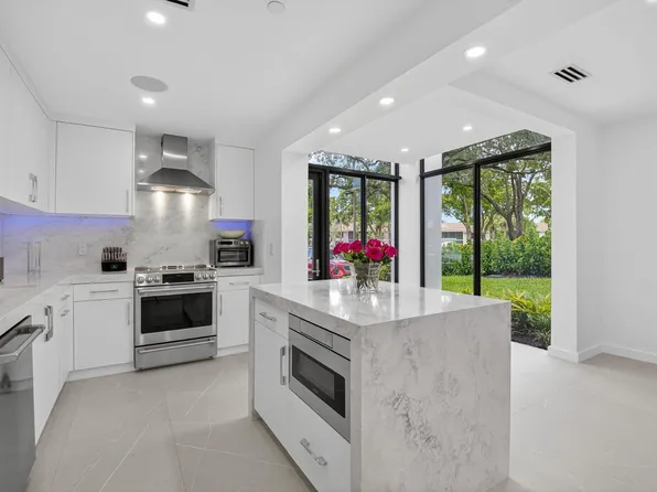 7847 Lakeside Boulevard #1014, Boca Raton, FL 33434