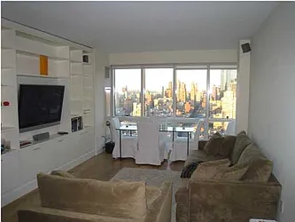 Rented by Evans Real Estate