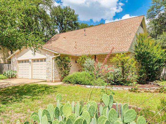 3rd image of 12015 Carmel Park Ln