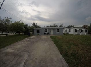1698 NE 182nd St, North Miami Beach, FL 33162