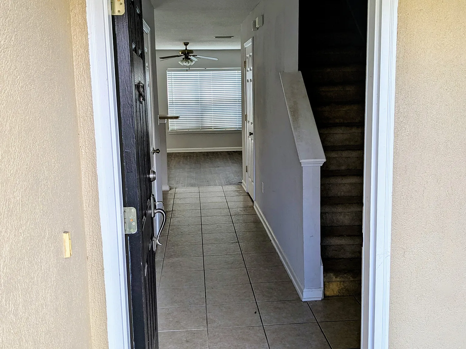 2 bed, 2.5 bath, 1296 sqft, $1,650 — Photo 4