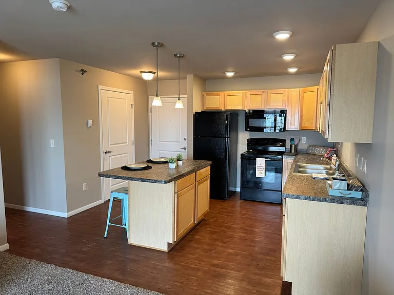 Aspen Trail Apartments — Photo 82
