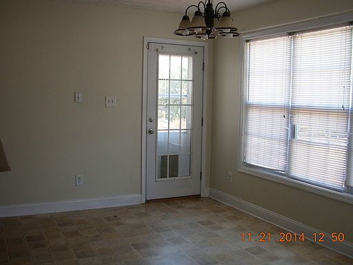 5th image of 616 Copper Creek Dr
