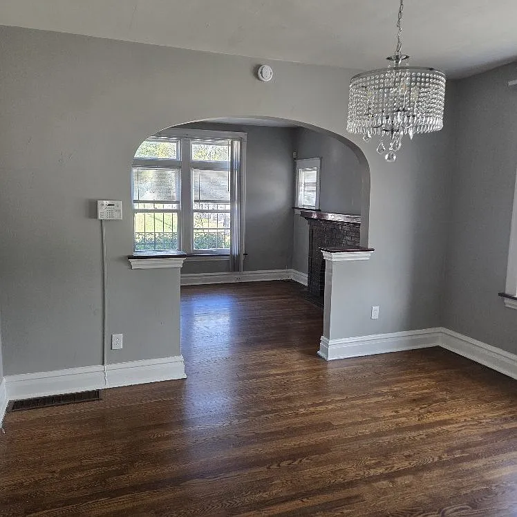 2 bed, 1.0 bath, $1,250 — Photo 3