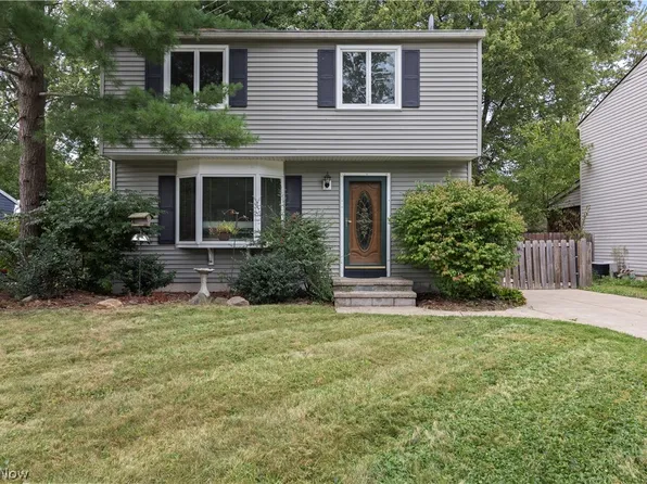 5742 Pleasant Ave, North Ridgeville, OH 44039