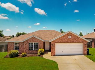 906 SW River Rock St, Bentonville, AR 72712