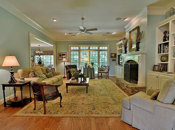 2nd image of 1001 Carrington Ct