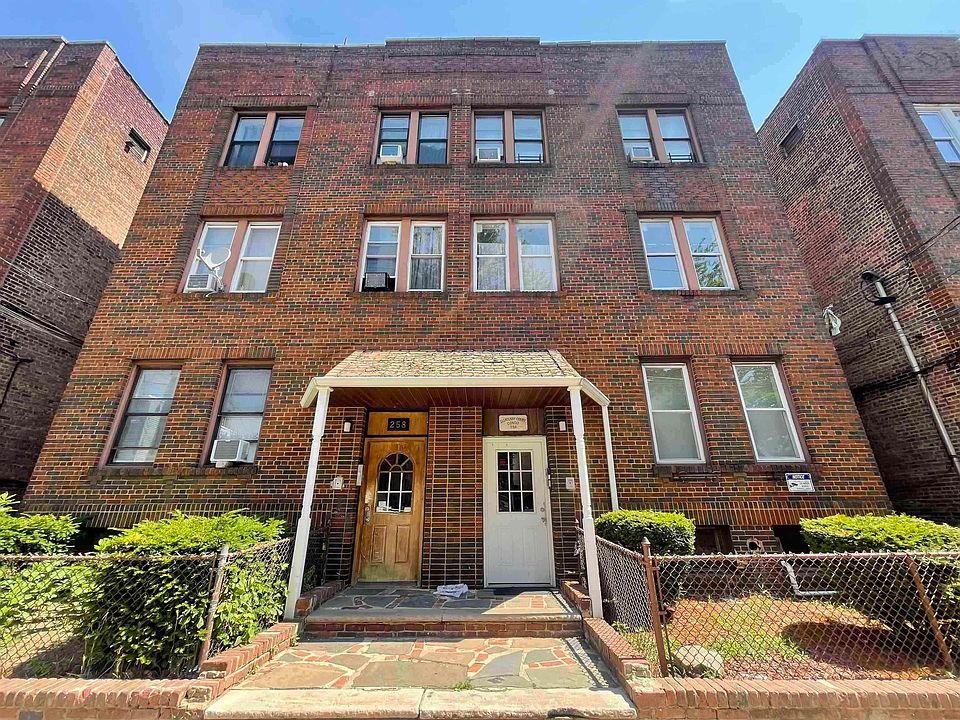 1st image of 256 Clendenny Ave APT 5