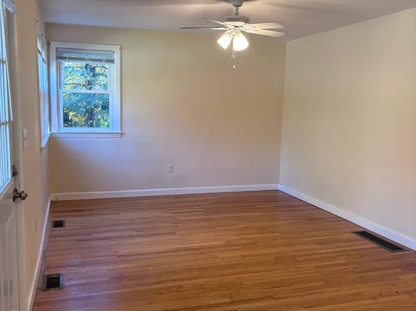 20 Paine Rd, North Attleboro, MA 02760