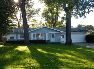 56871 Inwood Ct, Elkhart, IN 46516
