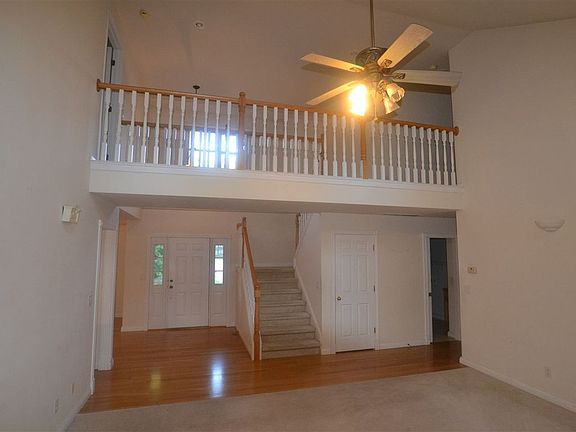 3rd image of 4116 E Cadbury Ct