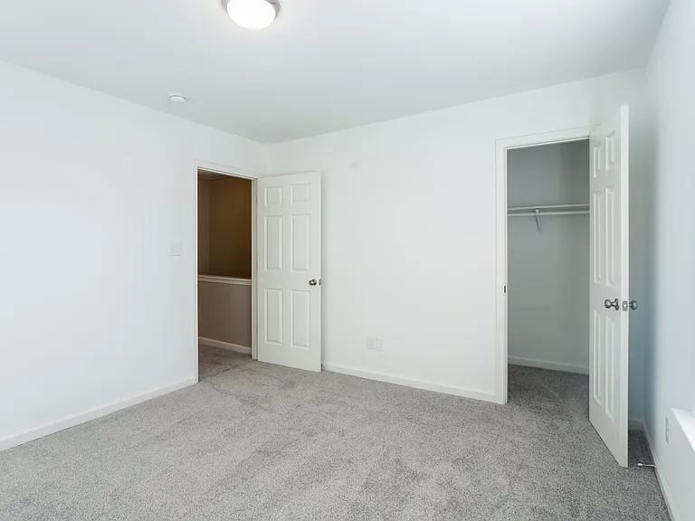 Magnolia Heights — Photo 18