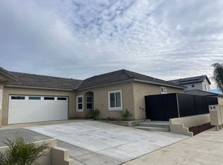 8417 Frankie Lou St #B, Bakersfield, CA 93314