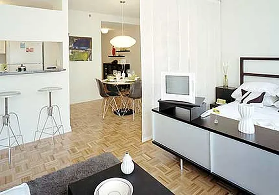 Rented by Lisa Management | media 24