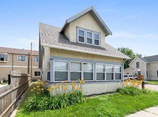 208 S Walts Ave, Sioux Falls, SD 57104