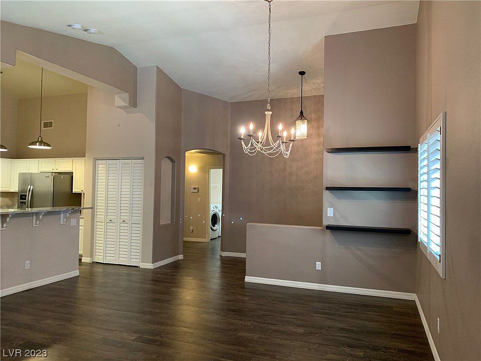 1st image of 10309 Birch Bluff Ln