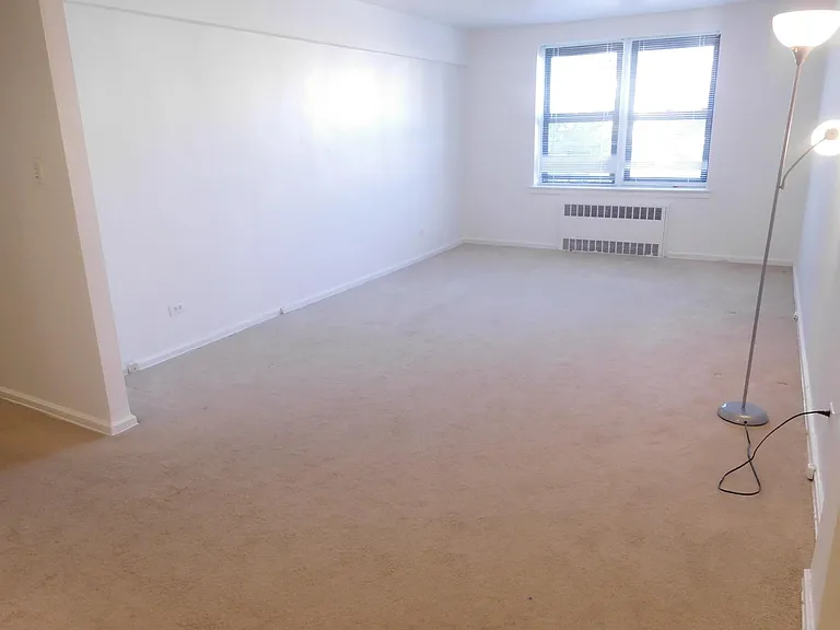21610 77th Ave #4K — Photo 7