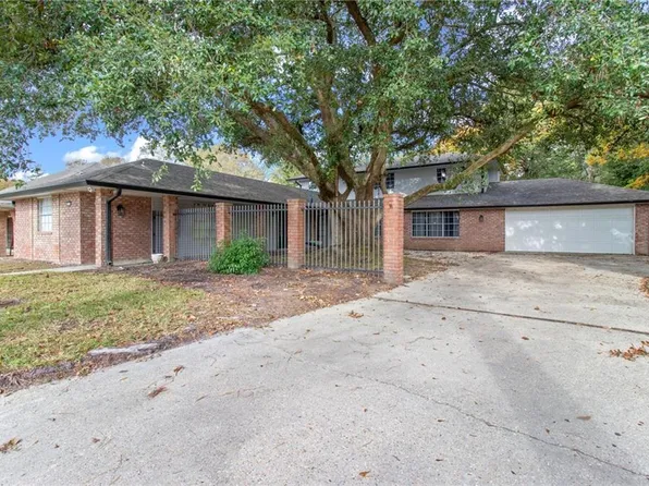 1318 Independence Dr, Slidell, LA 70458