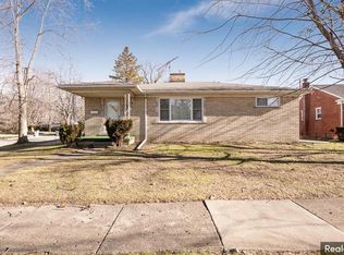 7638 N Gulley Rd, Dearborn Heights, MI 48127