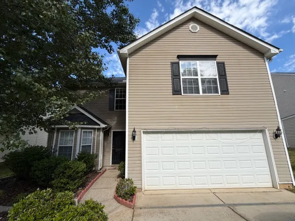 6229 Creekbrooke Ct, Browns Summit, NC 27214
