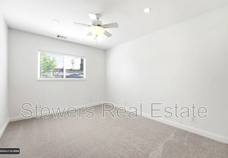 8049 Elgin Ln — Photo 29