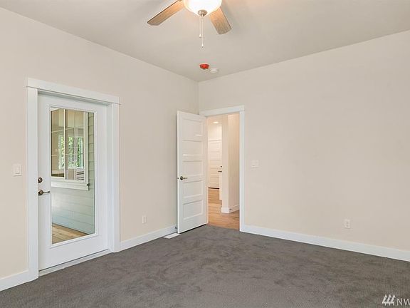 5th image of 13928 130th Avenue Ct NW