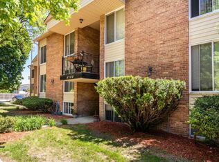 4206 Packard St APT 2, Ann Arbor, MI 48108