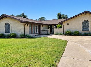 6208 Winifred Dr, Fort Worth, TX 76133