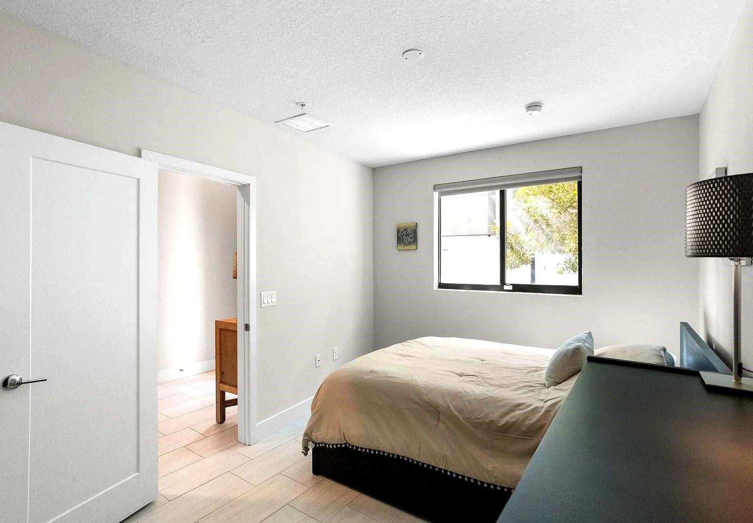 2 bed, 1590 sqft, $5,000 — Photo 4