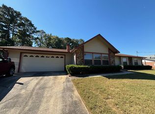 107 Iroquois Dr, Enterprise, AL 36330