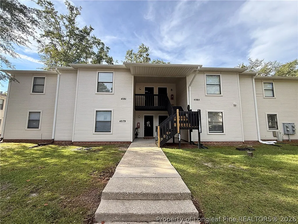 2 bed, 2.0 bath, 1050 sqft, $1,095 — Photo 1