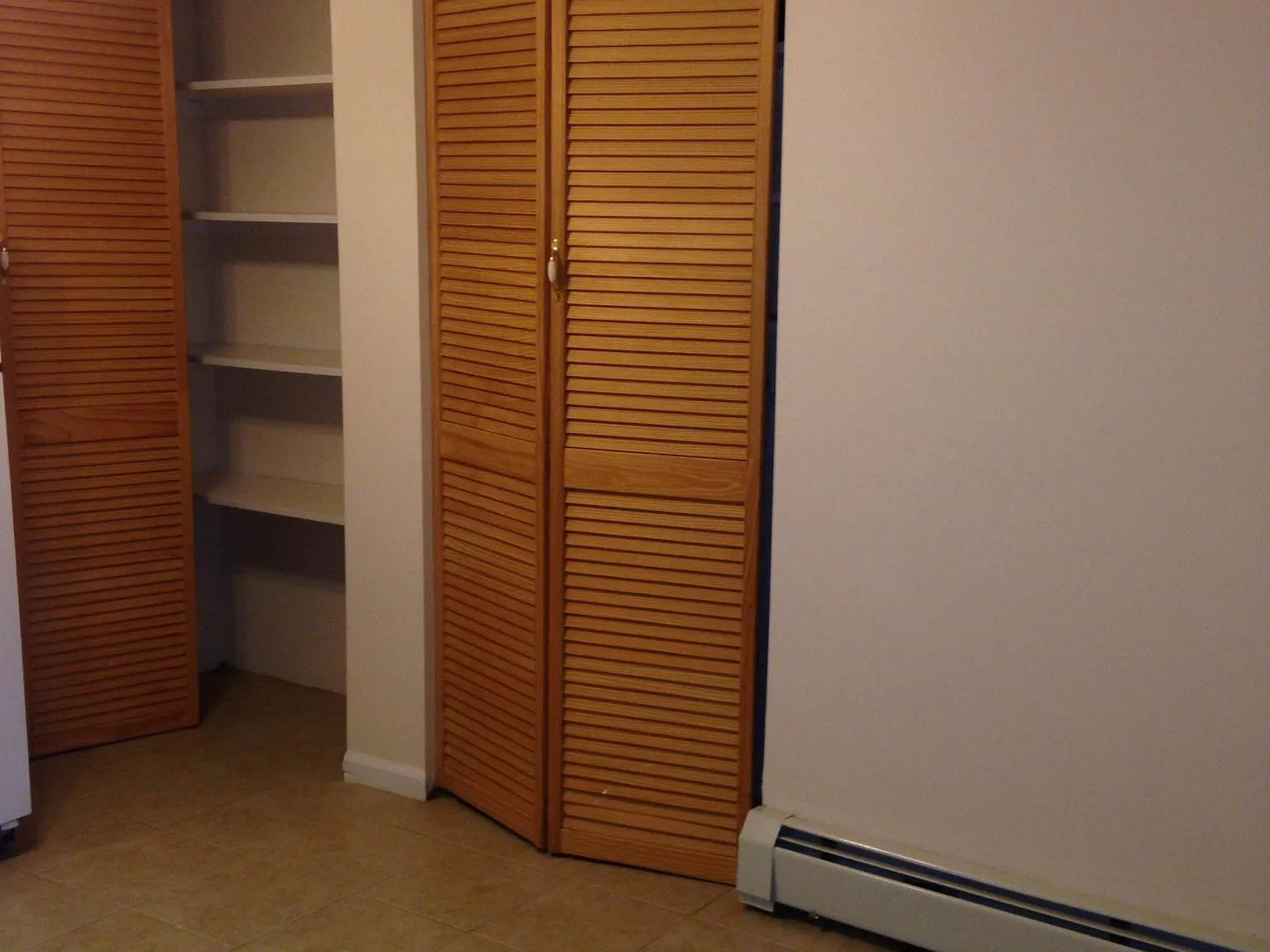 2 bed, 712 sqft, $1,800 — Photo 2
