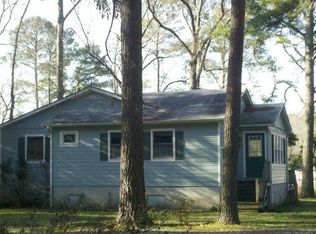 350 Richmond Rd, Deltaville, VA 23043
