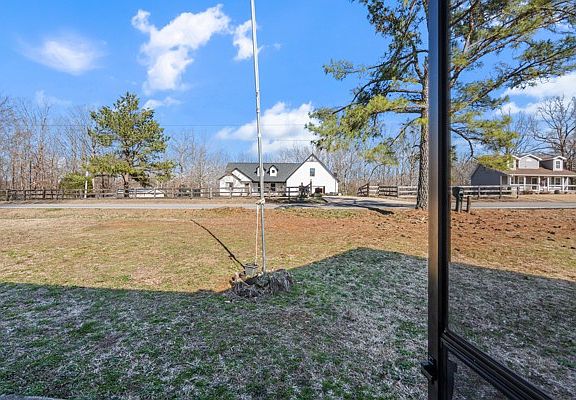 4th image of 5805 Washer Rd