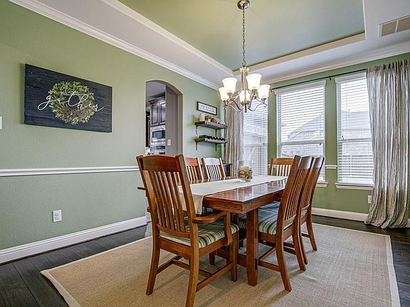 5th image of 1300 Arezzo Ln