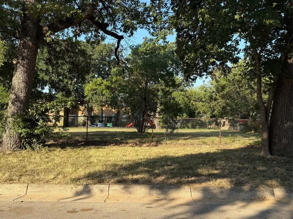 1501 Lee Ave, Fort Worth, TX 76164