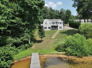 111 Saunders Point Rd, Huddleston, VA 24104