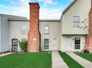 2271 Aspen St, Dallas, TX