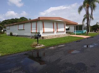 127 Doubloon Dr, N Ft Myers, FL 33917