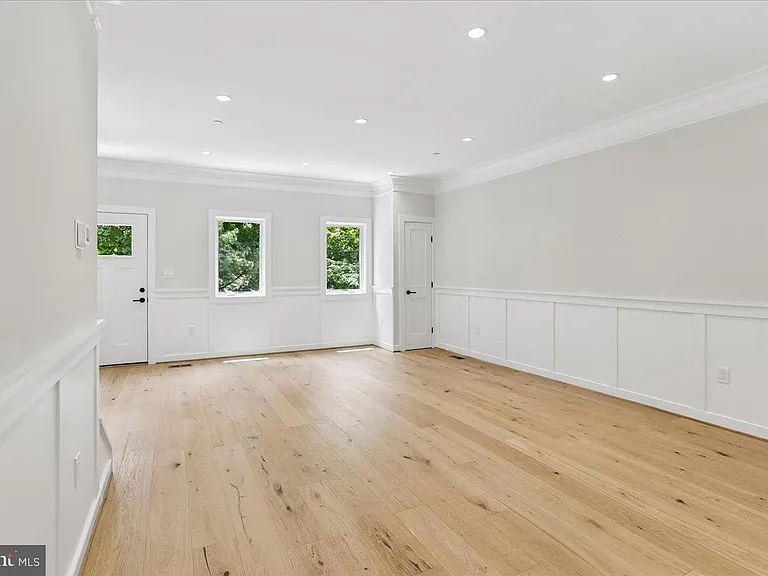 3929 Fulton St NW #A — Photo 16