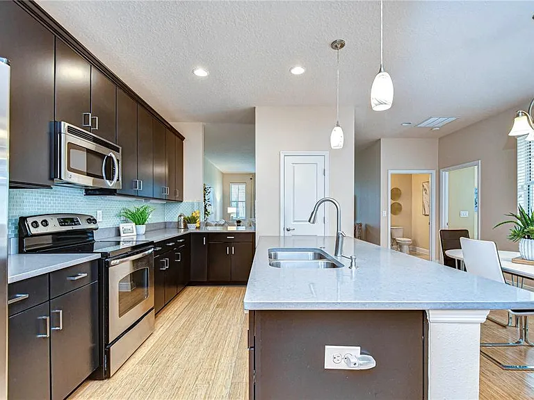 6801 Lockington Ct — Photo 10