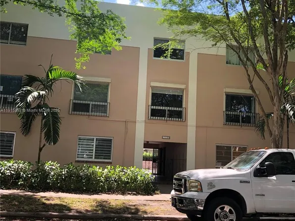 1110 Salzedo St APT 2G, Coral Gables, FL 33134
