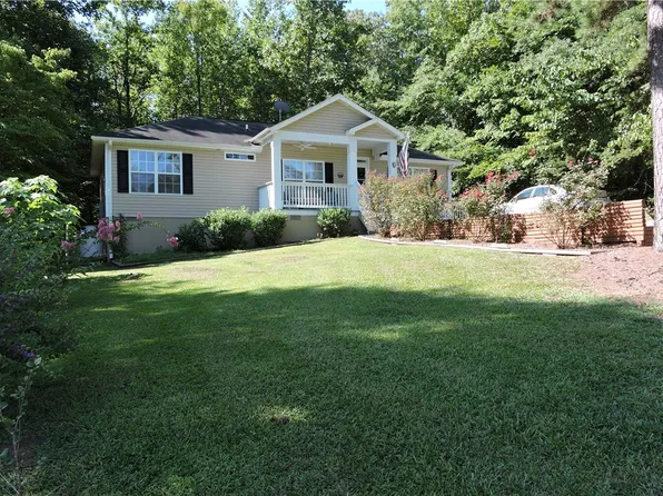111 Hickory Trl, Westminster, SC 29693