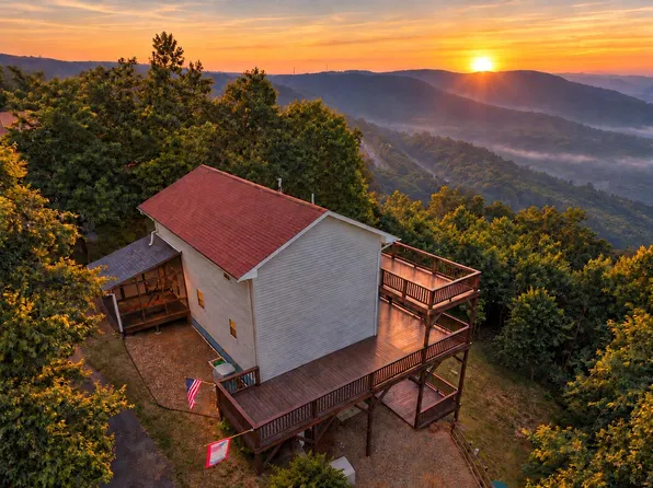 293 Scenic Way, Fancy Gap, VA 24328