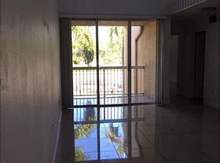 4639 NW 97th Ct, Doral, FL 33178