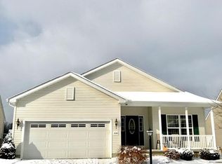 10346 Redbud Dr, Aurora, OH 44202