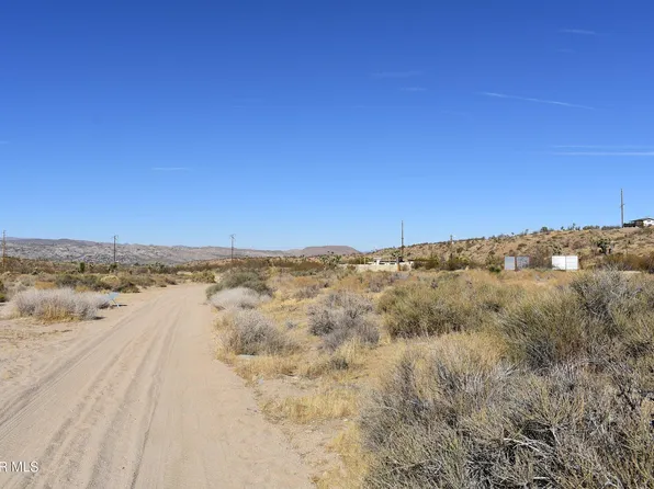 Indio Ave, Yucca Valley, CA 92284