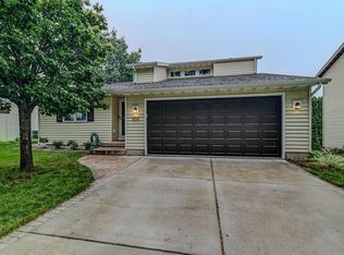 505 Seven Nations Dr, Madison, WI 53713